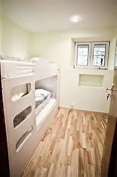 وارسو Tapir Hostel